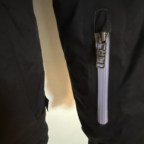 Armada Down Ski Jacket with powder skirt- Black, Green, Lavender - Picture 4 of 7